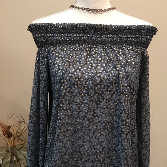 Michael by Michael Kors Off the Shoulder Blouse - Picture 3 of 7